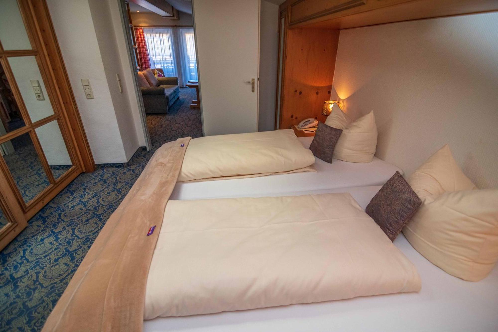 Seehotel Schlierseer Hof Exterior photo