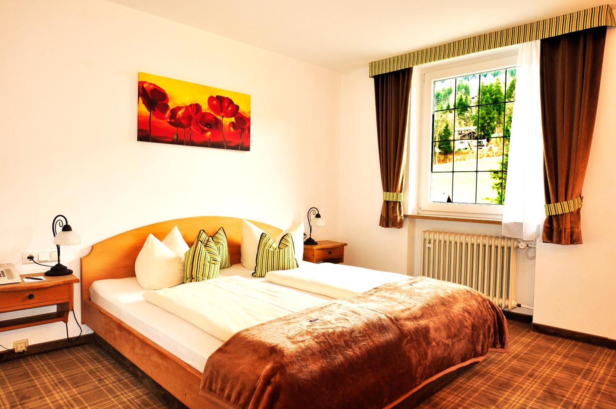 Seehotel Schlierseer Hof Exterior photo